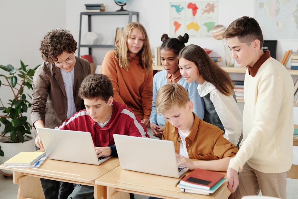 Movement, Melody, and Minds: A Holistic Approach to Music&nbsp;Education